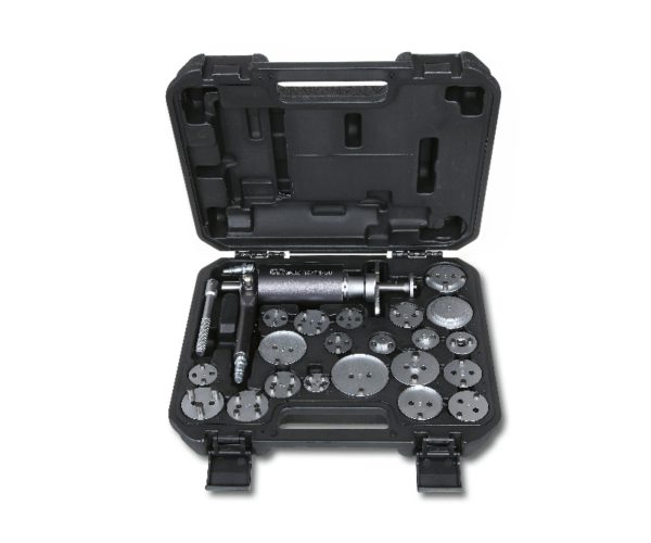 Pneumatic tool for pushing back and rotating right and left disc brake pistons with accessories in plastic case