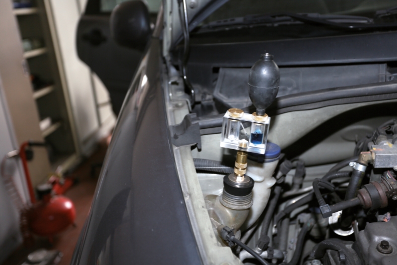 Cylinder head testing kit Beta Tools UK