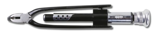 Reversible wire twisting pliers with automatic return