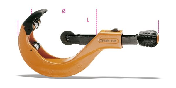 Telescopic pipe cutter, fast advance for plastic pipes