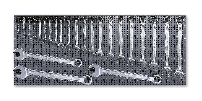 Assortment of 154 tools, with hooks without panel category image