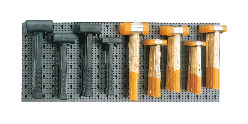 Assortment of 29 tools, with hooks without panel category image
