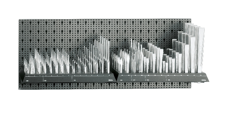 Assortment of 140 tools, with hooks without panel category image