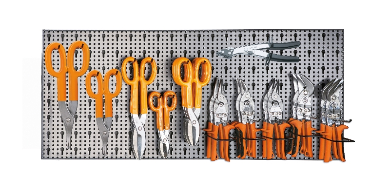 Assortment of 24 tools with hooks without panel category image