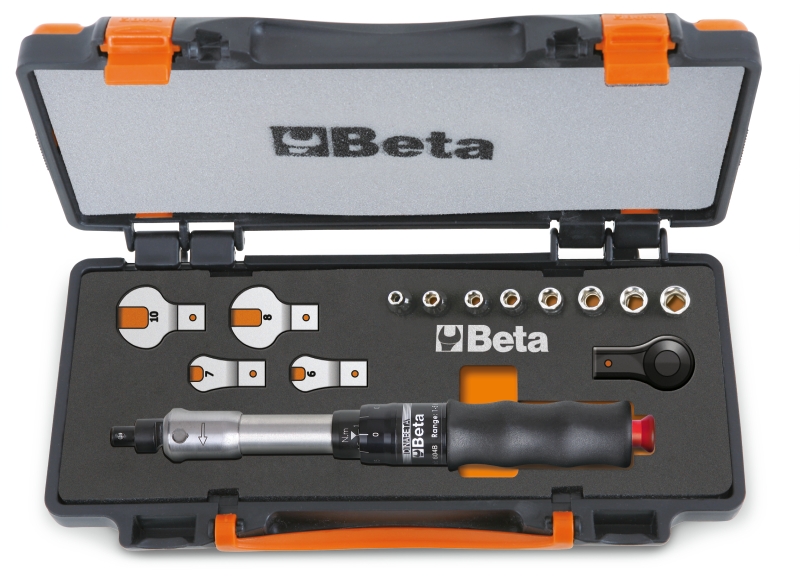 Assortment of 1 torque bar item 604B/10, 1 reversible ratchet, 8 hexagon sockets and 4 open jaw wrenches in sheet metal case with soft thermoformed tray category image