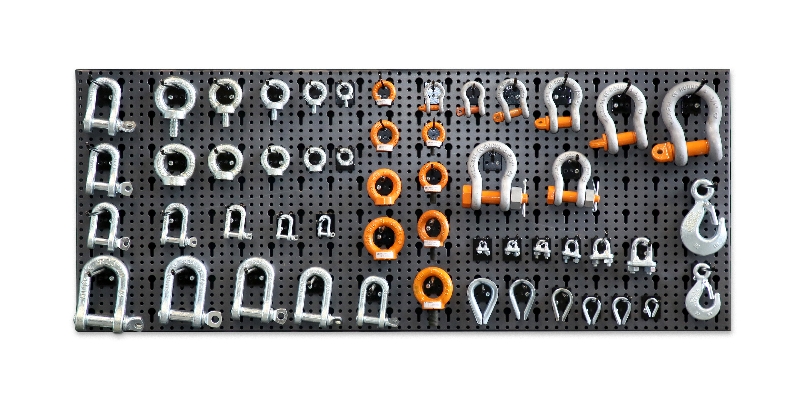 Assortment of 1045 wire rope accessories, with hooks without panel category image
