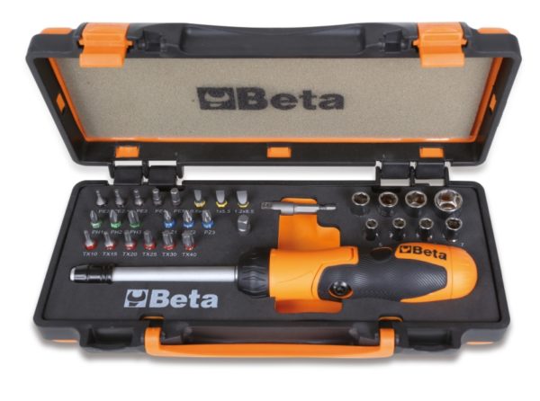 1 reversible ratchet bit holder with articulated handle, 27 bits, 8 hexagon sockets and 2 accessories