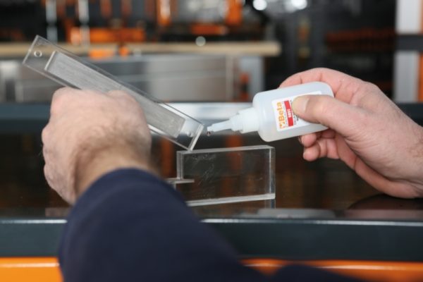 Instant glue for structural joints - Image 5