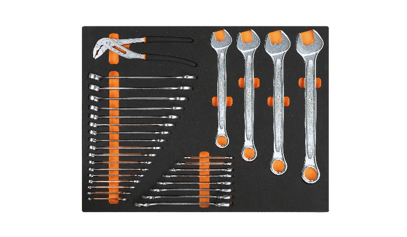 Foam tray with combination wrenches and Poligrip pliers category image