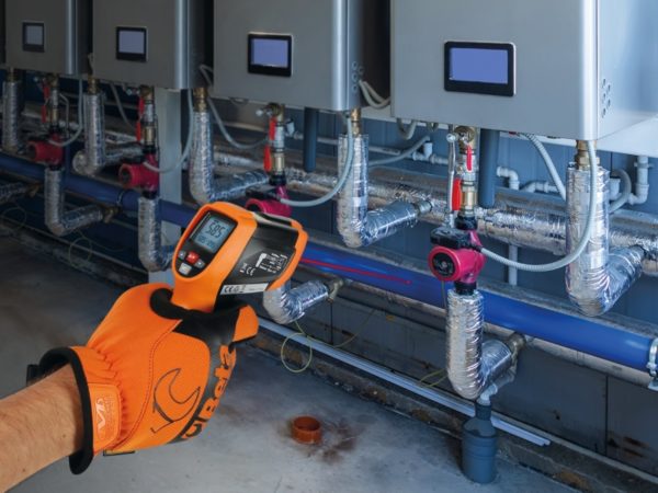 Digital infrared thermometer with dual laser aiming system - Image 5